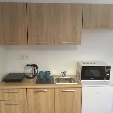 Appartement Dworska à Józefów Extérieur photo